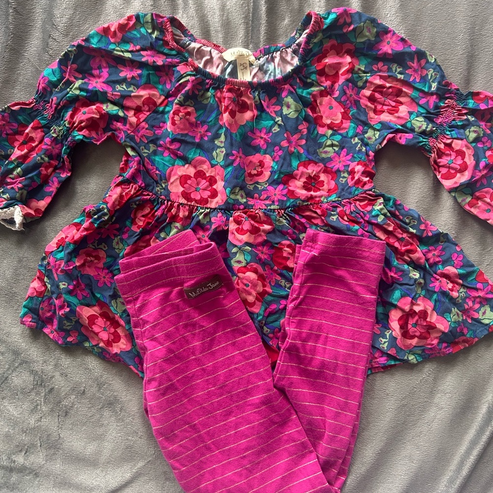 Floral Top and Pink Leggings Set
